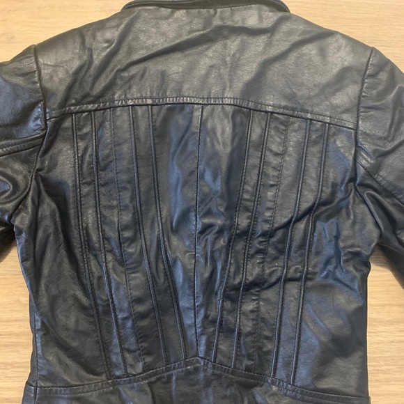 Vintage Leather Jacket - Picture 4 of 4